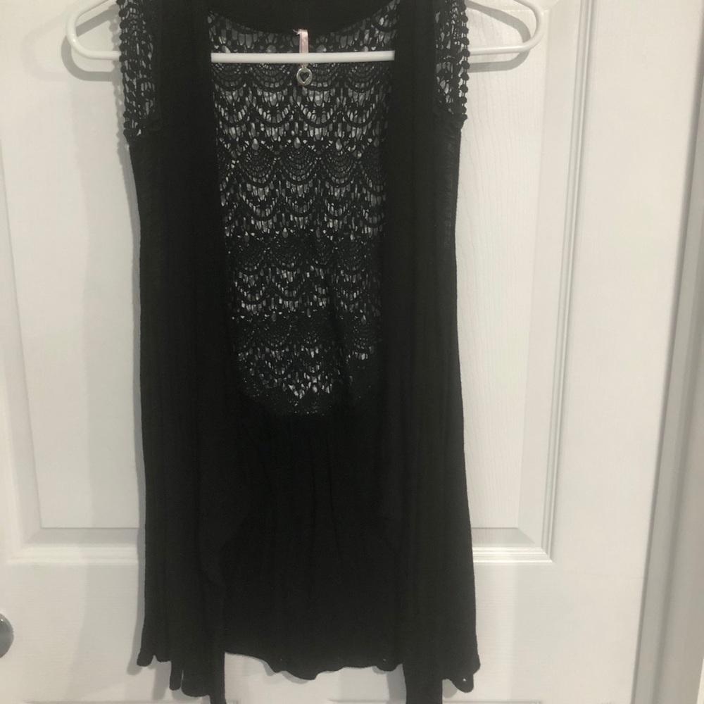 Black lightly worn sweater